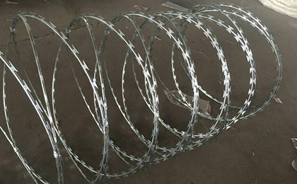 雙螺旋刀片刺繩