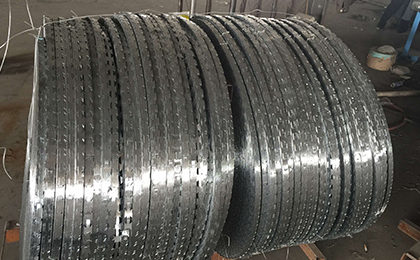 刀片刺繩  刀片刺繩